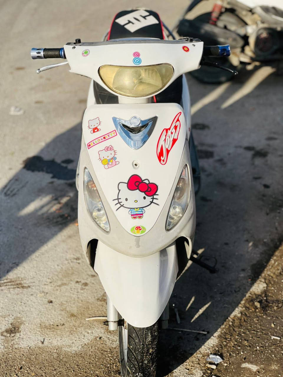 السلام عليكم دراجه ماكس منغولي كامله اي نقص مابيهه نكره سلف مكاني السيديه المكبنه خرسه متسمع صوتهه شلعه ومعدل فول كهربايات كله شغاله  رقمي *********** 
500
