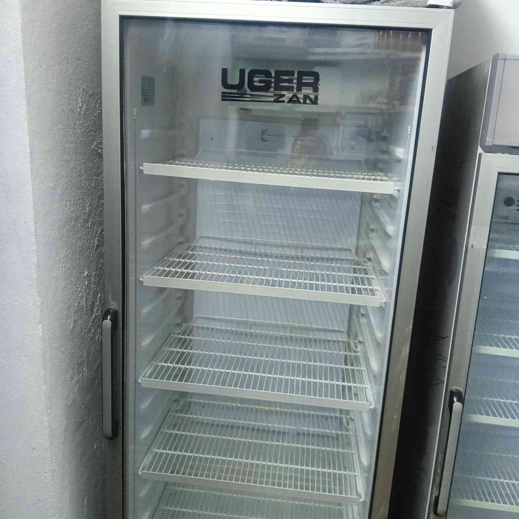 السلام وعليكم شباب محل بصطتت شهر وعزلته العوض بالله 
براداتت للبيع وحق موسى ابن جعفر مشتغلات اقل شهر يشهد الله بعدعن بل لزكه مالتهن وحد كبير واحد صغير


**إذا كنت صاحب هذا الإعلان وتريد حذفه لأي سبب، رجاءا أرسل رسالة إلى الدعم الفني**