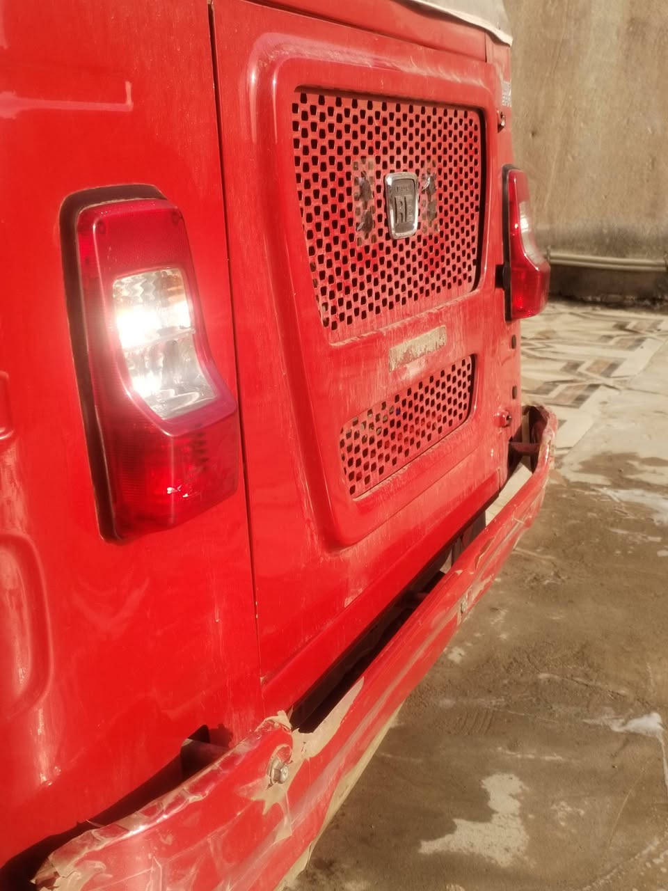 اسلام
عليكم تكتك للبيع موديل 2023 محافظة ميسان بيهه بس ضربه بارد شهر 11 تكتك أوراق سعر 9750 وبيهه مجال  ***********
