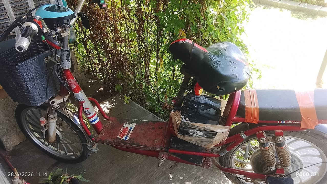 سلام عليكم ورحمه الله
للبيع بايسكل شحن نضيف 
بطاريات نص عمر
تايرات جدد وجوابه جدد
راسيه بارحه شدتوه جديده
عقل جديد قبل سبوع شتدو
مكان الانبار قضاء عانه  
سعر ب250 بي مجال


**إذا كنت صاحب هذا الإعلان وتريد حذفه لأي سبب، رجاءا أرسل رسالة إلى الدعم الفني**