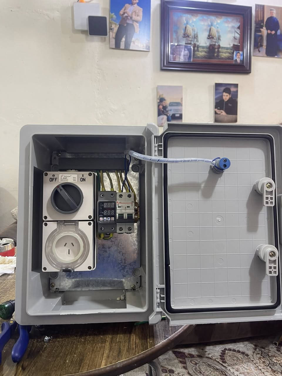 السلام عليكم بورد شحن مع حمايه + ايرث لسيارت شحن BYD يوجود توصيل 🚚 بغداد و كل المحافظات 

***********
