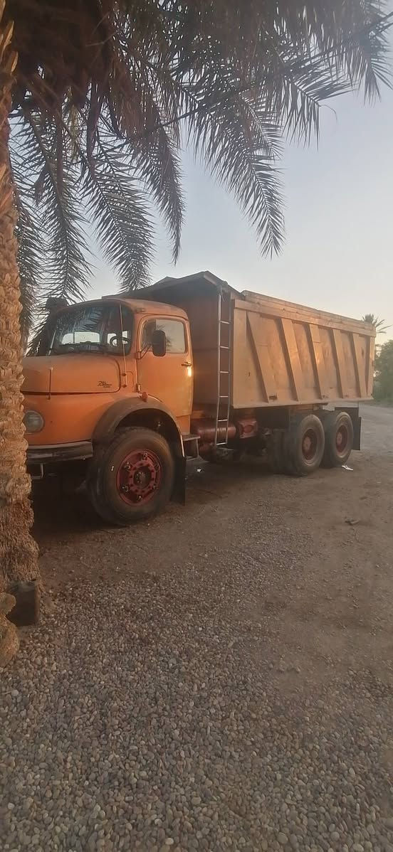 سلام عليكم اقجم لبيع موديل ربعه وثمانين محرك جديد وكير جديد ومجموعة جديده قماره بيه بجم تخم تاير بدي بلادي غير متواجده عله فيس *********** مكان فلوجه كرمه
