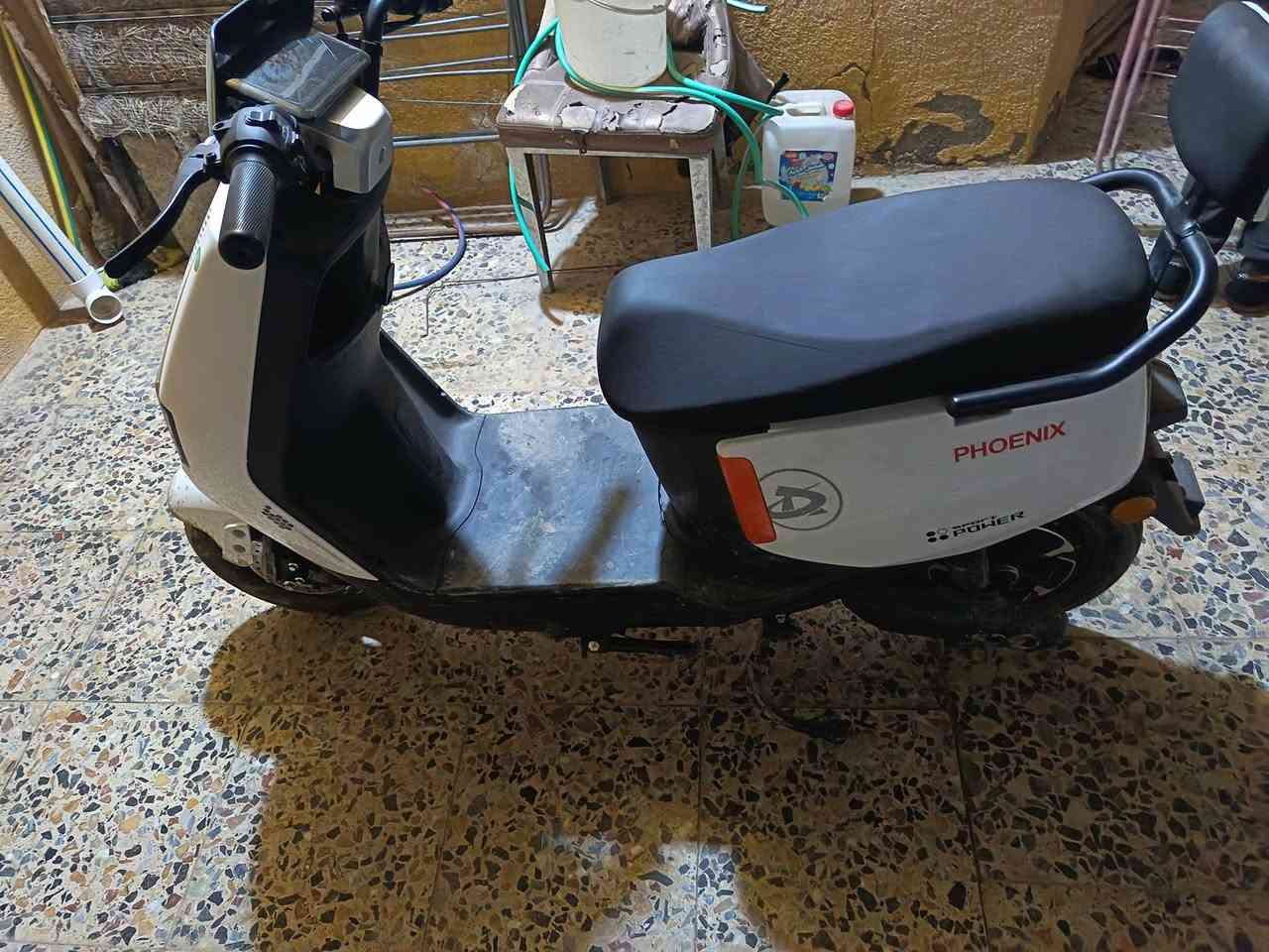 السلام عليكم دراجه للبيع سعر مليون بها مجال ***********
