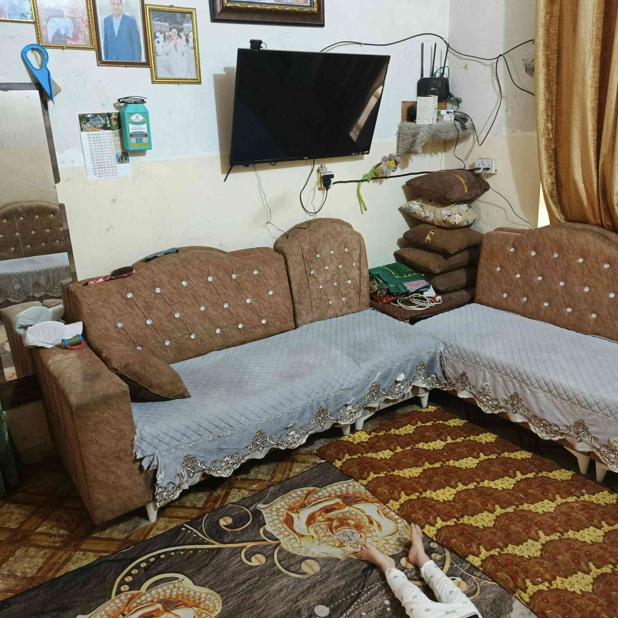 من رخصت ادمن عندي تخم مستعمل شي قليل البيع /بابل /الحمزة الغربي /شارع علي قمارة/***********ستفسار
