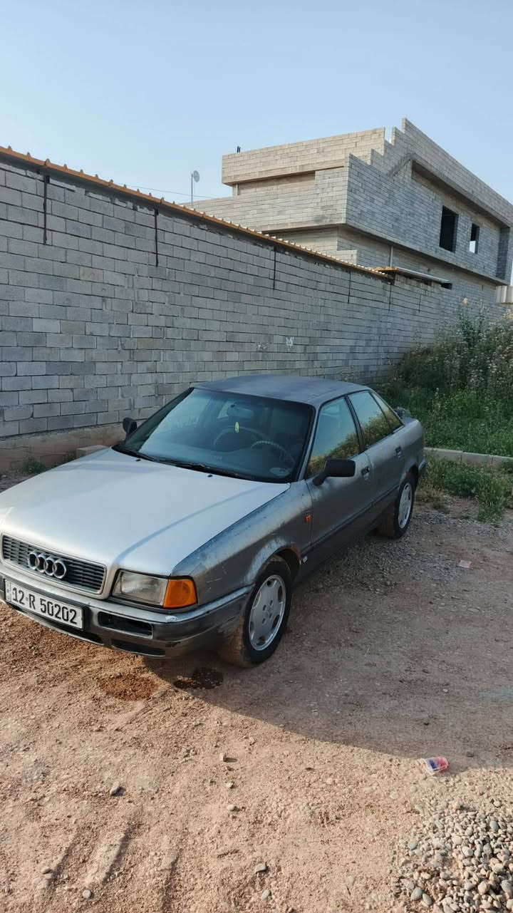 السلام عليكم
‏اودي 80

‏1992

‏رقم نينوى دولي

‏محرك شرط حجم 2000

‏كير عادي 

‏طخم نظيف

‏بدون ضرر بدون صبغ 

‏وضع شركة

‏بيها تقحيل بمكانات

‏بيع او مراوس السعر 35بيها مجال 

‏***********
