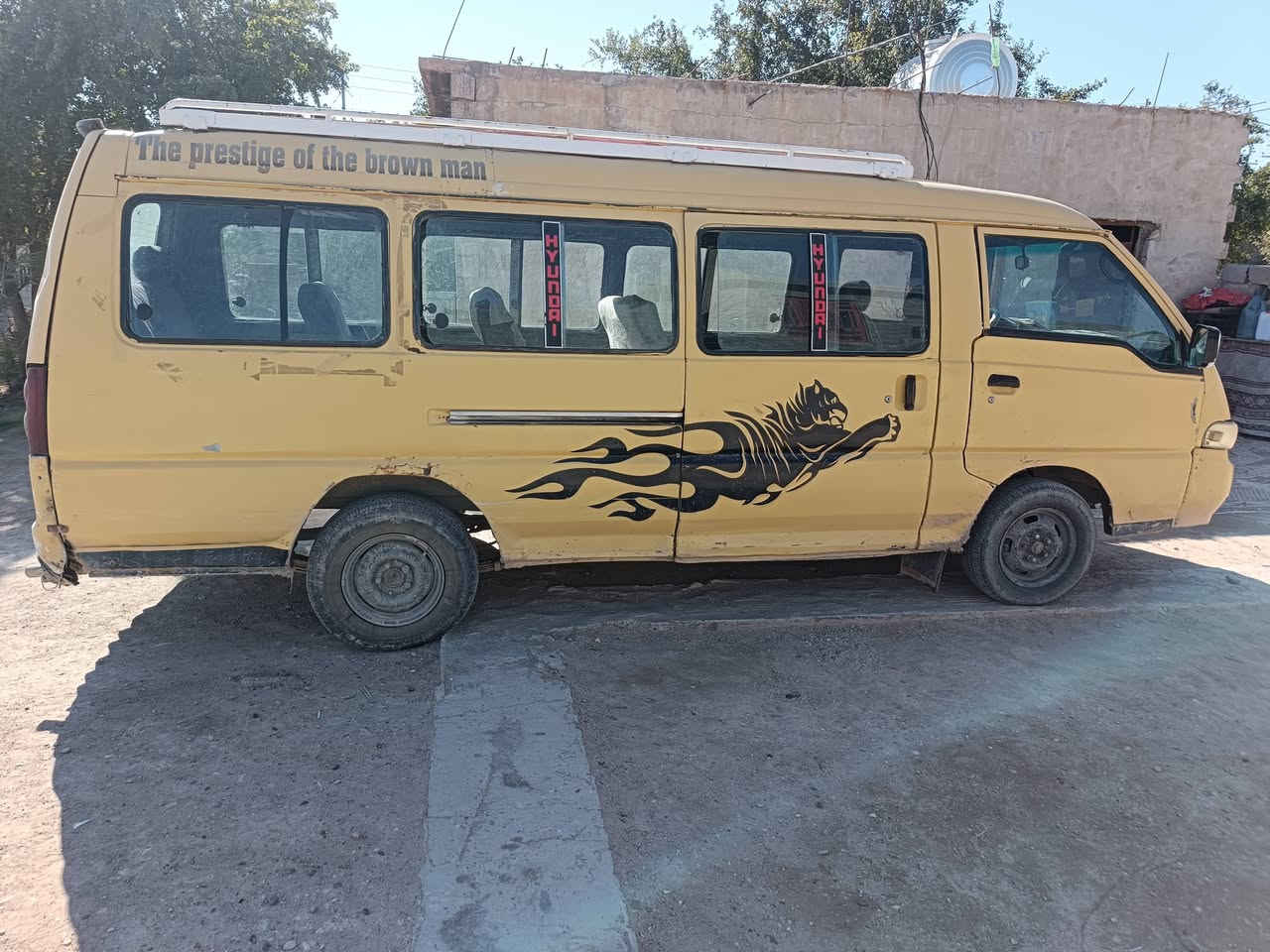 السلام عليكم /عندي سياره كيه بسته/المكان الانبار الكرمه شارع صباحات/السعر 47وبيها مجال /رقم الهاتف ***********
