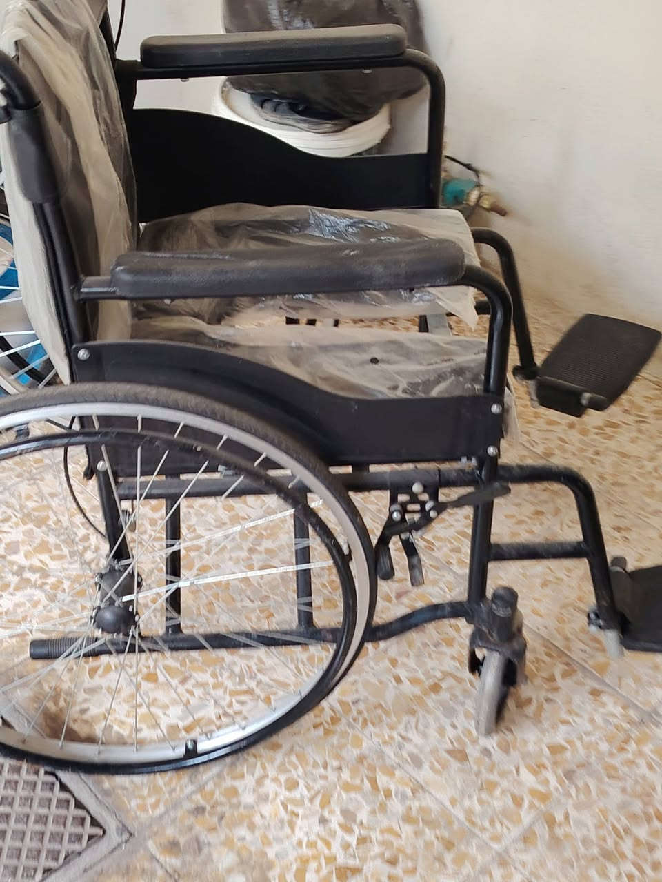عربانه نضيفه للبيع السعر 75 بيها مجال


**إذا كنت صاحب هذا الإعلان وتريد حذفه لأي سبب، رجاءا أرسل رسالة إلى الدعم الفني**