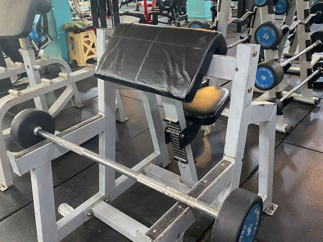 سلام عليكم مساطب وأجهزة للبيع ١٥٠ دولار


**إذا كنت صاحب هذا الإعلان وتريد حذفه لأي سبب، رجاءا أرسل رسالة إلى الدعم الفني**