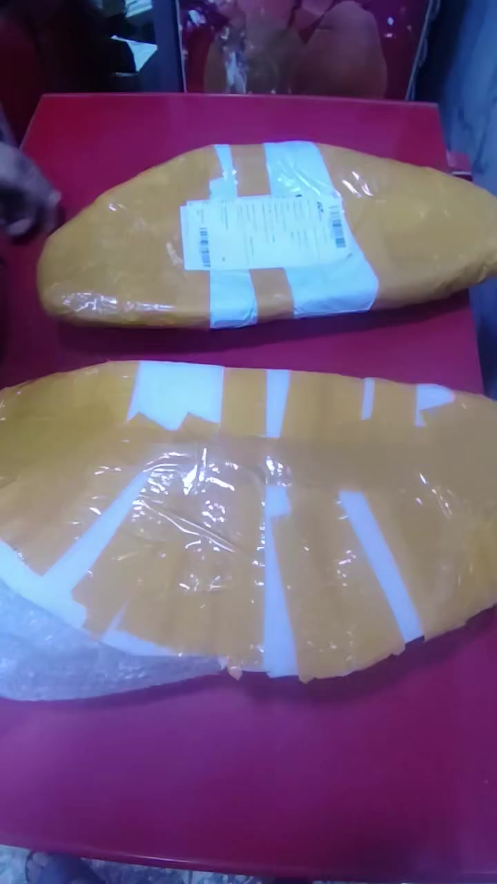 سلام عليكم شباب قطعتين بهل  شكل لتخدمه ينطينه سعر وبل عافيه


**إذا كنت صاحب هذا الإعلان وتريد حذفه لأي سبب، رجاءا أرسل رسالة إلى الدعم الفني**