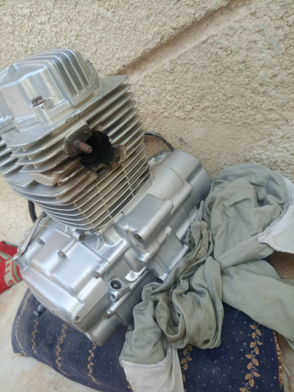 محرك سعره 75وبي مجال الله شاهد شغل وشرط الفحص  المحرك مجفت  ‏‪***********‬‏هاذ رقمي  مكاني ناصريه منطقة السبل سجن الاصلاحي
