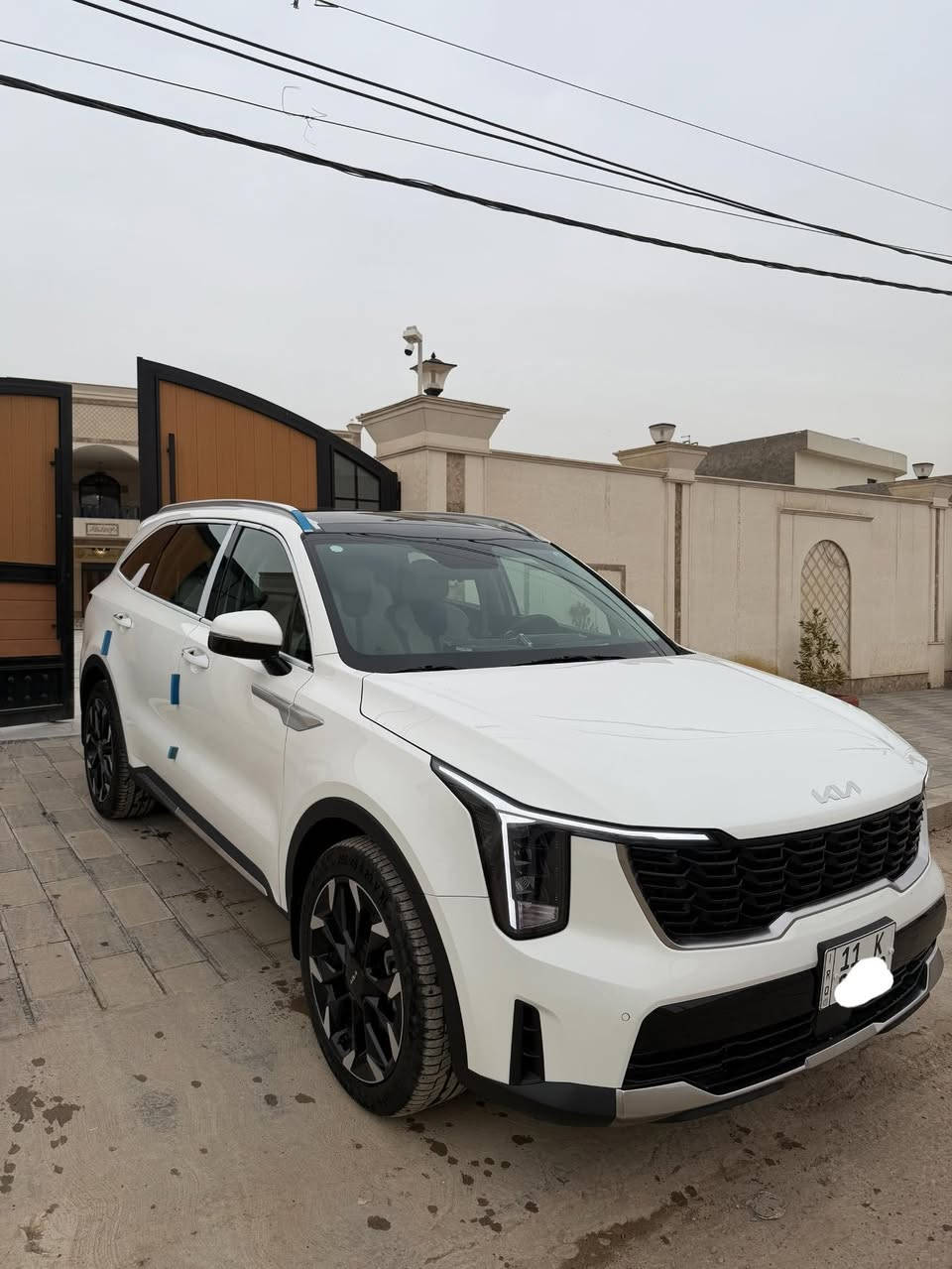 السلام عليكم سورنتو 2025فول كفاله عامه ماشيه 12الف الموصفات بلصورالسعر325ورقه بثلاثة شدات و25)***********
