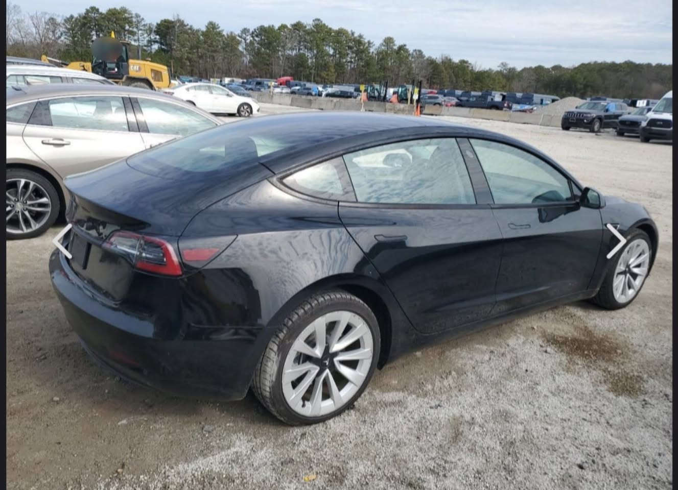 Tesla model 3 2023 single motor
بدون صبغ بارد فقط شبر 
رقم كربلاء مكانها بغداد 
***********
