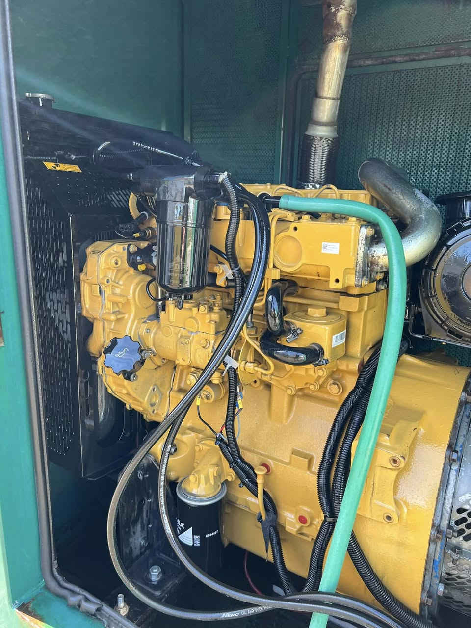 سلام عليكم 
بيركنز كتر بلر 
3 سلندر سوبر 
50kva اوربي مال بالة 
كاتم 100‎%‎ فول كاتم 
العنوان اربيل يوجد توصيل 🚚 
***********
