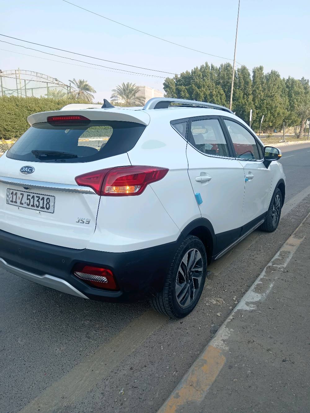 سيارة جاك JAc موديل ٢٠٢٤. استلام  ٢٠٢٥ شهر ٧ صيني امتياز محرك وكير اللماني فولك سواكن  ١٦٠٠ تنفس طبيعي ماشية ١٣ الف ظمان ٤ سنوات حتى دهن وفلاتر على الشركة فول مواصفات باسمي مكاني بغداد الدورة رايده ١٣٠ ورقة سيارة مكفولة من كلشي *********** 