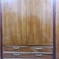 غرفة نوم • مستعملة • خشب صاج