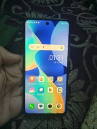 ايفون 6S ٣٢ جيجا • بطارية ٨٤٪ • تكنو سبارك غو 2024 شاشة بيها كسر