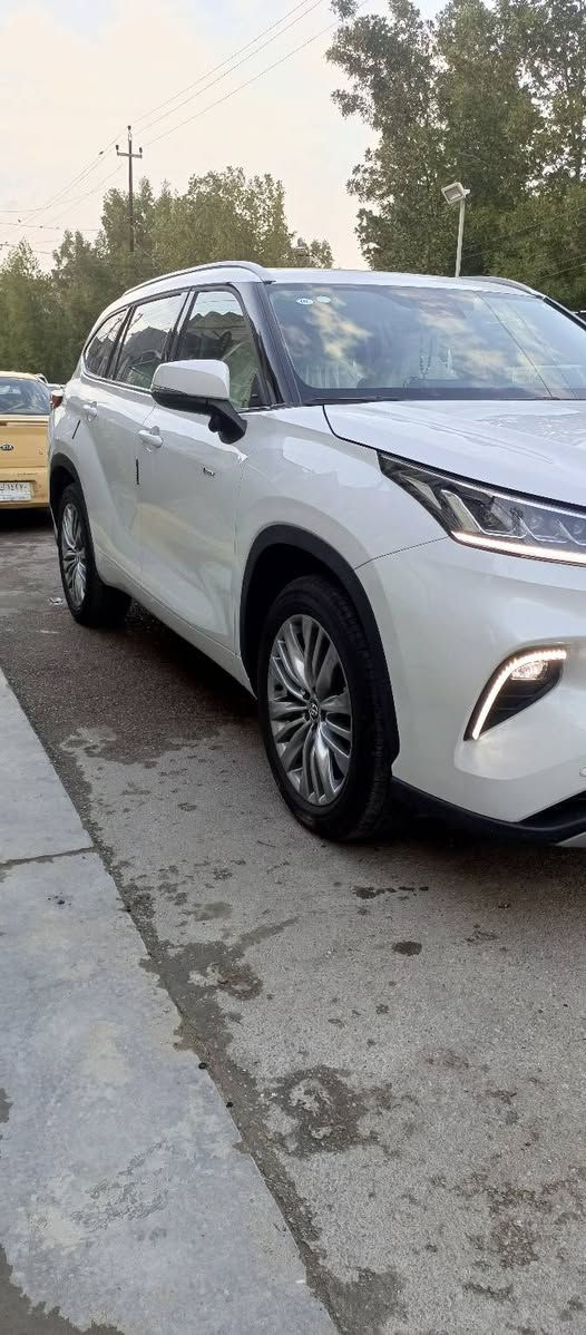 للبيع فقط . هايلندر 2025 زيرو كفاله بحاله الوكاله ماشيه 1500دهن شركه بيها  فل مواصفات تفاصيل بل فيديو . سعر 380 بغداد حي الجهاد ***********
