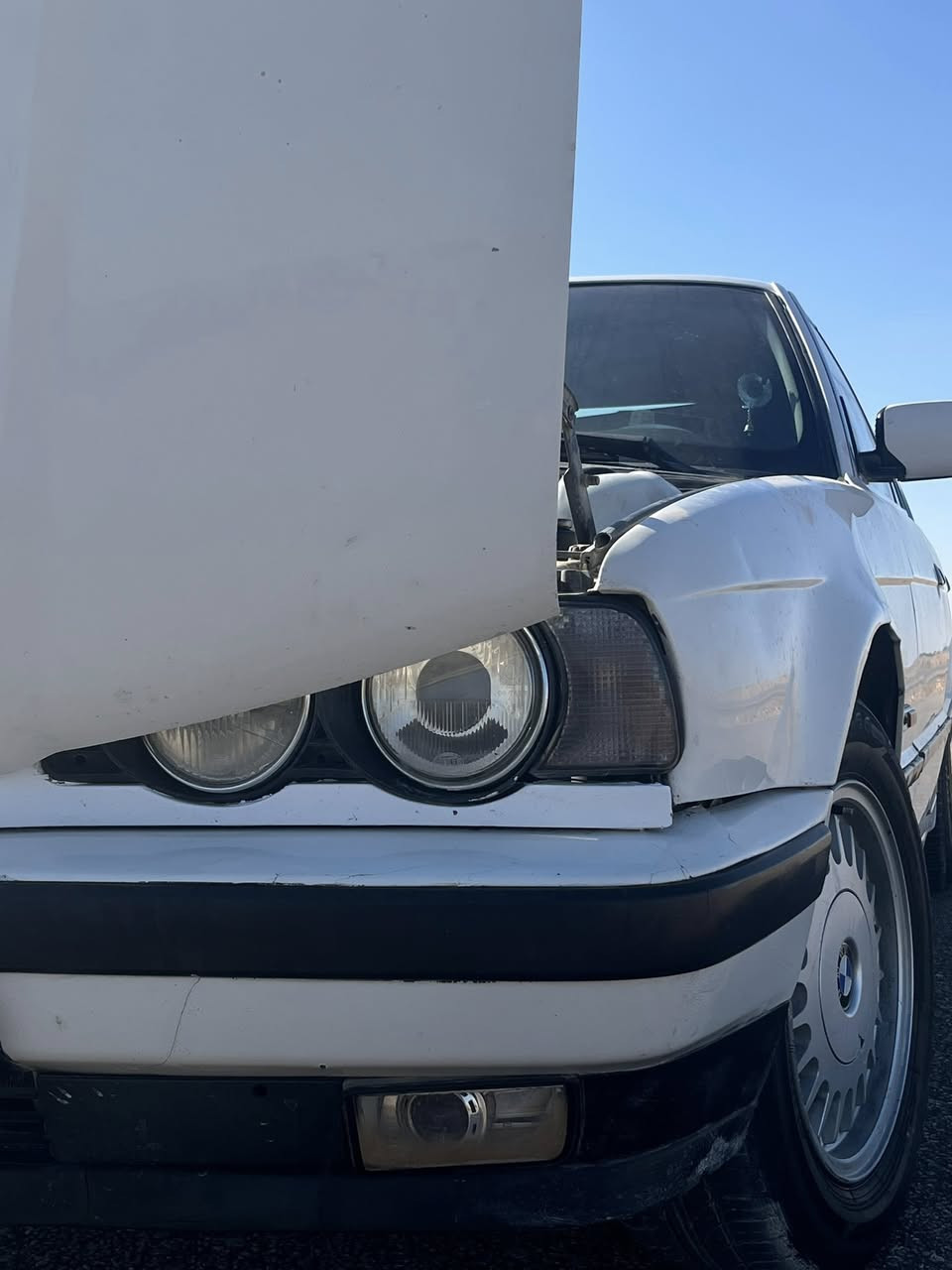 سلام عليكم #bmw
BMW 525i 
اصل ملصق وسنويه 
رقم بغداد سنويه لل٢٧ بآسمي ارقام نكليزيه 
شرط التحويل ثاني يوم 
كير محرك كله بشرط لاتنقيص لاتبخير  صافيه مصفايه 
غرفتها مايحتاج اسولف عليها هيه اسولف عله النضافه هستوني شادها اسود ملكي جلد تحكمات كله شغال 
السياره متعوب عليها نصبتها تخبل بلشارع وارد ياباني 
بدون صبغ عام فقط البنيد مصبوغ ولامعمره ولا بيها خياس مكينه مسكر عدله  حداديه جديده وره وامامي صبغتها مامجورده السياره احلى من الصور 
عوزها فقط تبريد وجان شغال كلشي مابي نقص غاز اني اكلك منضومه واني بلخدمه سبب البيع متوازي عله فلوسها الله شاهد وبلعافيه عله الي ياخذها 
مكاني النجف الاشرف حي النداء 
للستفسار اكثر واتساب 
*********** 
سعرها ٦٢ وبيها مجال تجي تشلع اعيوني تاخذها وتروح واسف عله الاطاله🤍.
