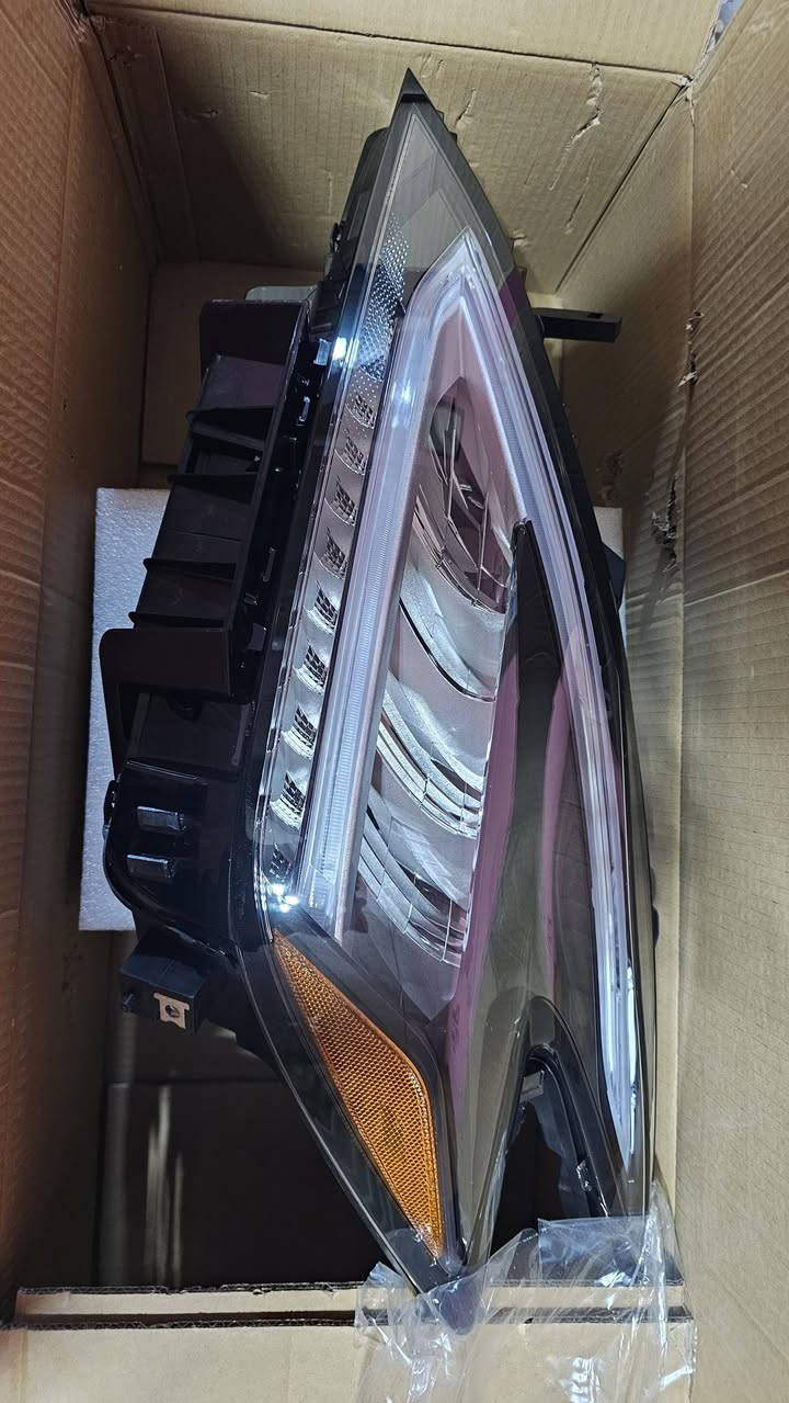 متوفر قطعتين يمين ويسار
غير مستخدم 
الي تخدمه يتفضل وتساب ***********
