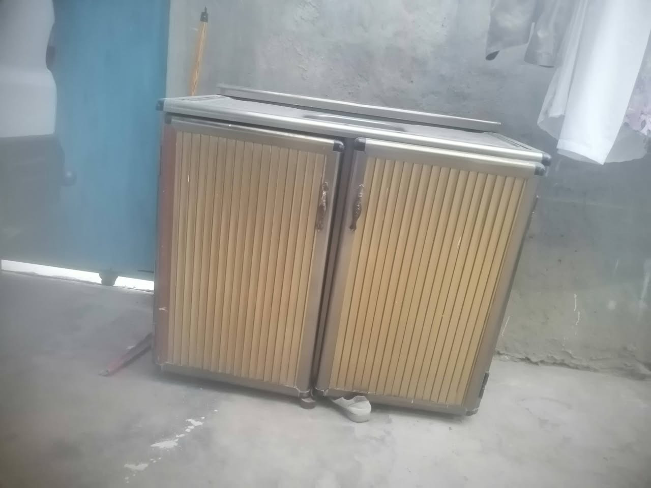 سنك للبيع قياس متر
سعره  ٣٥ بي مجال


**إذا كنت صاحب هذا الإعلان وتريد حذفه لأي سبب، رجاءا أرسل رسالة إلى الدعم الفني**