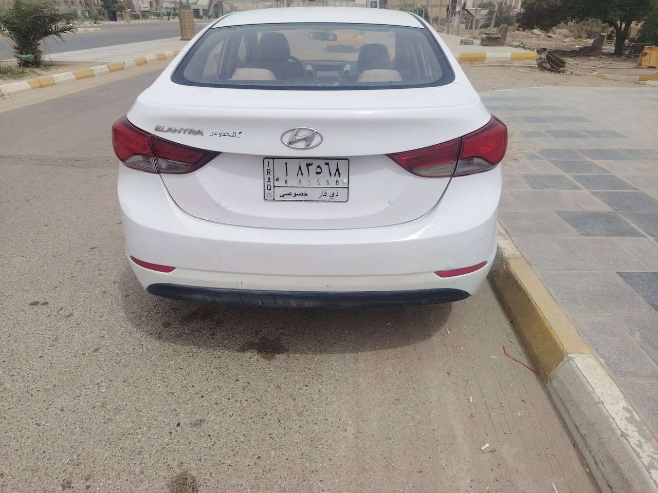 هونداي النترا ٢٠١٦ خليجي رش جاملغ امامي وباب خلفي محرك ٦٠٠ السعر ١٠٧   ***********و***********
