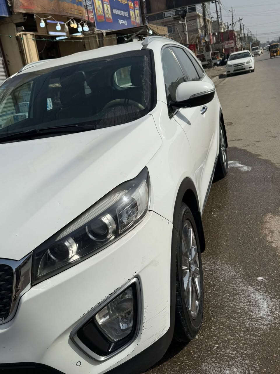 السلام عليكم البيع سورنتو 2016رقم بغداد مريي شفط بصمه ويل كروم تخم تاير جديد ***********
