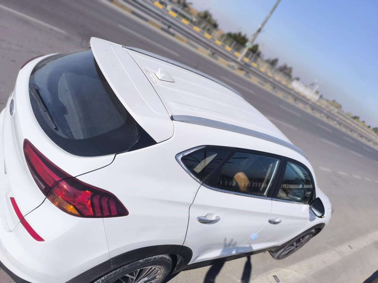 سلام عليكم
توسان خليجية 2020 شركة الكاصد للبيع رقم بغداد (الجديد) ماشية 26 الف حقيقي قابل للزيادة 
مواصفات
بصمة ابواب +استشعار عند الاقتراب
المري شفط
كراسي الامامي كهرباء
لد نهاري
شاشه اعطال
تحكمات فول
تغير وضعيات القيادة
مكااان السياره _بغداد _
الاستفسار اتصال ***********
