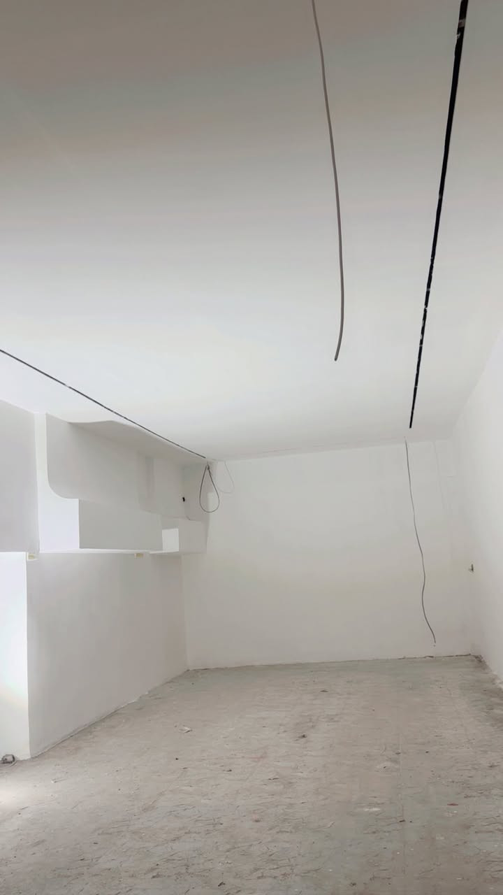 محل للبيع
محل ركن موقع مميز 
المكان … الدوره … شارع ابو طياره 
مقابل طياره سنتر … مجاور صبحي علوان 
المساحه … نزال 15 واجهة 5 ونص 
يحتوي بالداخل على مخزن 4*3 
للاستفسار الاتصال عالارقام التاليه :
***********
***********
