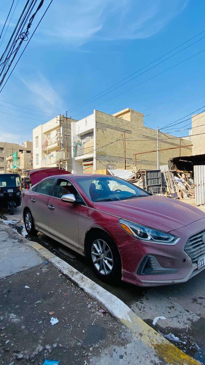 سوناتا ٢٠١٨   باب و جاملغ جه السايق و صندوك صبغ  محرك ٢٤٠٠   ماشي ٩٧ م سعر ١٣٠ بغداد الجديده ***********  سونار و صور الحادث موجوده بل منشور
