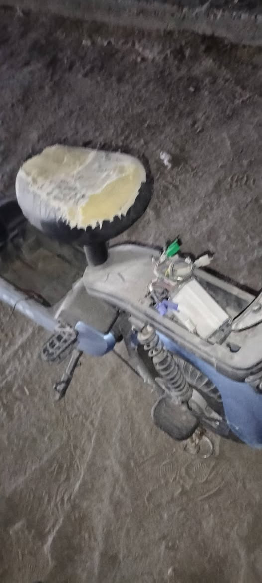 السلام عليكم
بايسكل شحن حجم مثل ما موضح بلصوره نقص بطاريات وحساس ملف (السعر50 مابي كل مجال). 

الموقع كربلاء الحر الصغير 

رقمي: ***********
