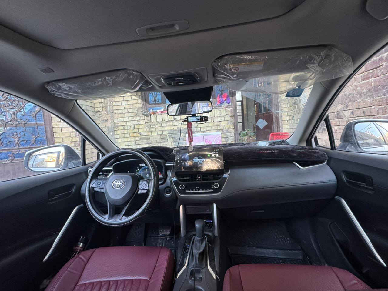 كروس 2024ماشيه 11600 الف  هايبرد داخل جلد +تبريد قطعتين HEV   مكينه الفين
‏‎مرقم بغداد تحويل ثاني يوم  

‏‎المواصفات 

‏‎♦️مكينه الفين هايبرد شحن ذاتي 
‏‎♦️سلايت 
‏‎♦️اظهار علامات الطريق المروريه داخل كيجات 
‏‎♦️رادار امامي 
‏‎♦️تحديد مسار طريق 
‏‎♦️سياقه الية
‏‎♦️بصمه تشغيل + دخول ذكي من يدات بوب وترحيب 
‏‎♦️تبريد قطعتين 
‏‎♦️كيجات شاشه
‏‎♦️مود داريف وضعيات ثلاثه +ايفو مود
‏‎♦️مانع نزلاق + مانع نحدار 
‏‎♦️8 ايرباك 
‏‎♦️شاشه مسجل كار بلي 
‏‎ ♦️ تبريد بيانو شاشه
‏‎♦️اشاير مري  
‏‎♦️فول لايت اوتو حساس +حساس لايت ناصي + حساس إطار  
‏

‏‎مكان السياره بغداد  الرصافة 

 

‏‎رقم الهاتف ***********
