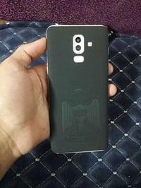 كلاكسي Galaxy J8 ذاكرته 32 جهاز كله شغال فقط كامره مغوشه شويه يرادلها ...