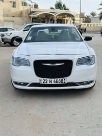 كرايسلر 300 • ٢٠١٦ • ماشي ٢٠٠ الف