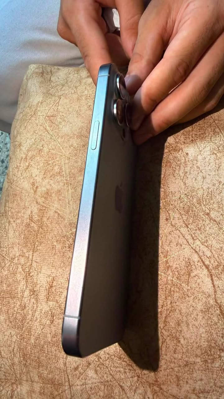 السلام عليكم .. آيفون 15 PRO MAX تيتانيوم

كفاله عامه من التبديل والتصليح شرط الفحص 

النضافه 10‎0‎%‎ الجهاز على ايدي وكلش راقي 
اريد ابدله ب 17

( الجهاز دبل سيمكارت مو سيمكارت واحد ) 

البطاريه 91‎%‎ 
نسخه لهونك كونك من بورصه بغداد 

جميع الملحقات متوفره 
والف عافيه مقدما لصاحب النصيب 

العنوان بغداد السيديه او حي الاعلام 

***********
