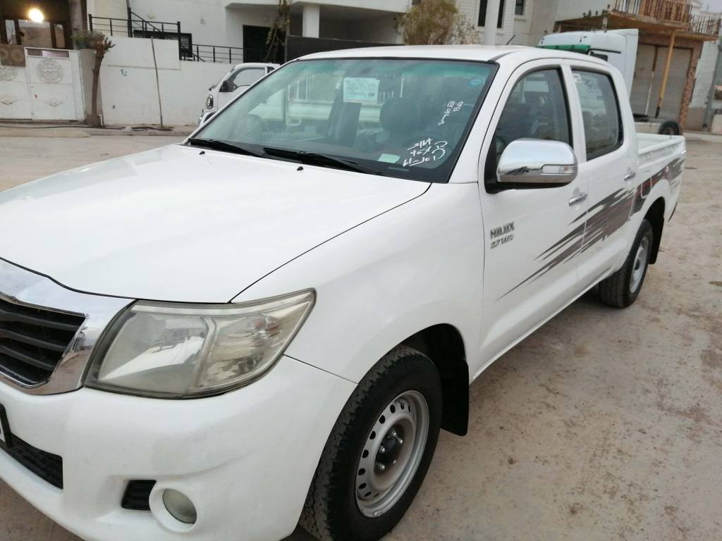 تویتا مرزیە ٢٠١٢ سەنەوی تازە تا ٢٠٢٨ مەکینەی نەکراوەتەوە ١٨٥ هەزار هەقیقی ڕۆشتوە سپیری دانەبەزیوە بۆیاخ نیە ماڵی دۆستە نرخ ١٩٢ گەلا
شوین سیدسادق 

***********
*********** السليمانية, العراق
