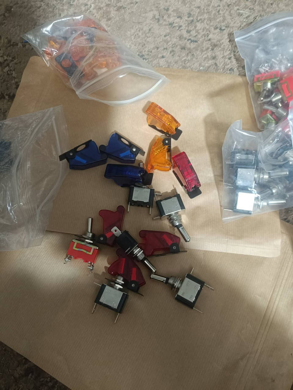 دووگمەی تەیارە  کۆتا وەجبەی لەتەواوی ئێراقدا بەردەستە    سێتی  25 هەزار
گەیاندن بەردەستە بۆ تەواوی کوردستان  
کۆتا وەجبەیەتی  تا دووای شەڕەکە 😂


**إذا كنت صاحب هذا الإعلان وتريد حذفه لأي سبب، رجاءا أرسل رسالة إلى الدعم الفني**