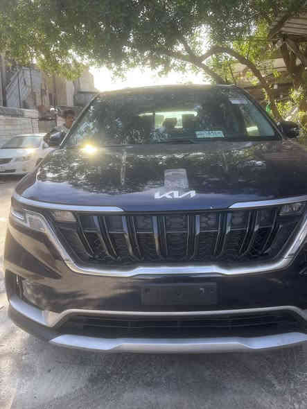 كيا كرنفال موديل 2024
اللون بنفسجي
LX فول عدة الفتحة 
ويل 20 ،خمس بصمات ، ابواب كهرباء ، رادار امامي وخلفي وجانبي ،قيادة ذاتيه ،تنبيه الخروج عن المسار ، بريك تلقائي ،كاعية السيارة كلها مغلفة  جلد ، تدفئة بالكشنات الاماميه، كامرة خلفية دوارة 
حادثها خلفي قبق جنطة ونص الجاملغ الخلفي 
بجم كبس بيها شخوط قليل كلش بالباب
رقم فحص موقت 
ماشية 7000ml بعدها بحالة الوكالة 
كفالة مكينه، كيرحداديه
مكانها بغداد
السعر237بيهامجال
***********
صور الحادث مرفقه بالمنشور
