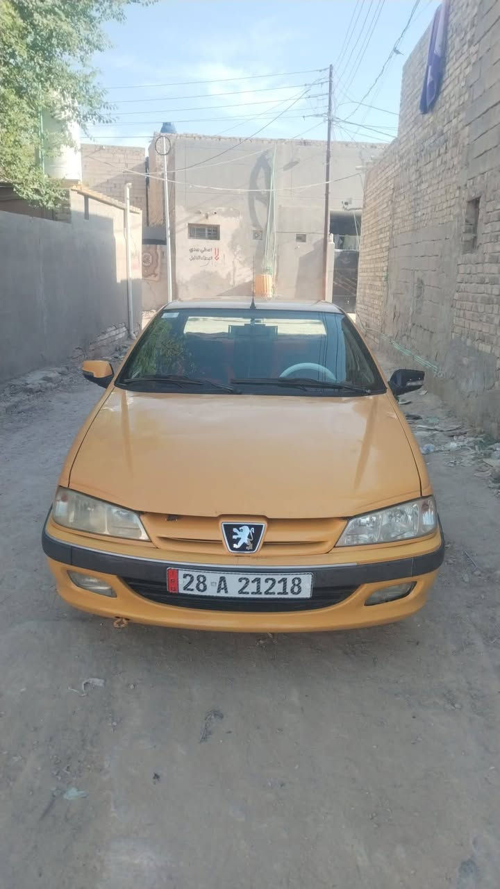 سلام عليكم
بيجو بارص موديل ١٣
سياره مكفوله.   خطين بانزين غاز 
مكينه وكير كفاله
دواخل تبريد تدفه ضفيرة على وضع الشركة
باتري جديد حداديه جديده
مشط جديد
السعر ٤٢ وبيه مجال
*********** مكاني ديوانية قضاء عفك
