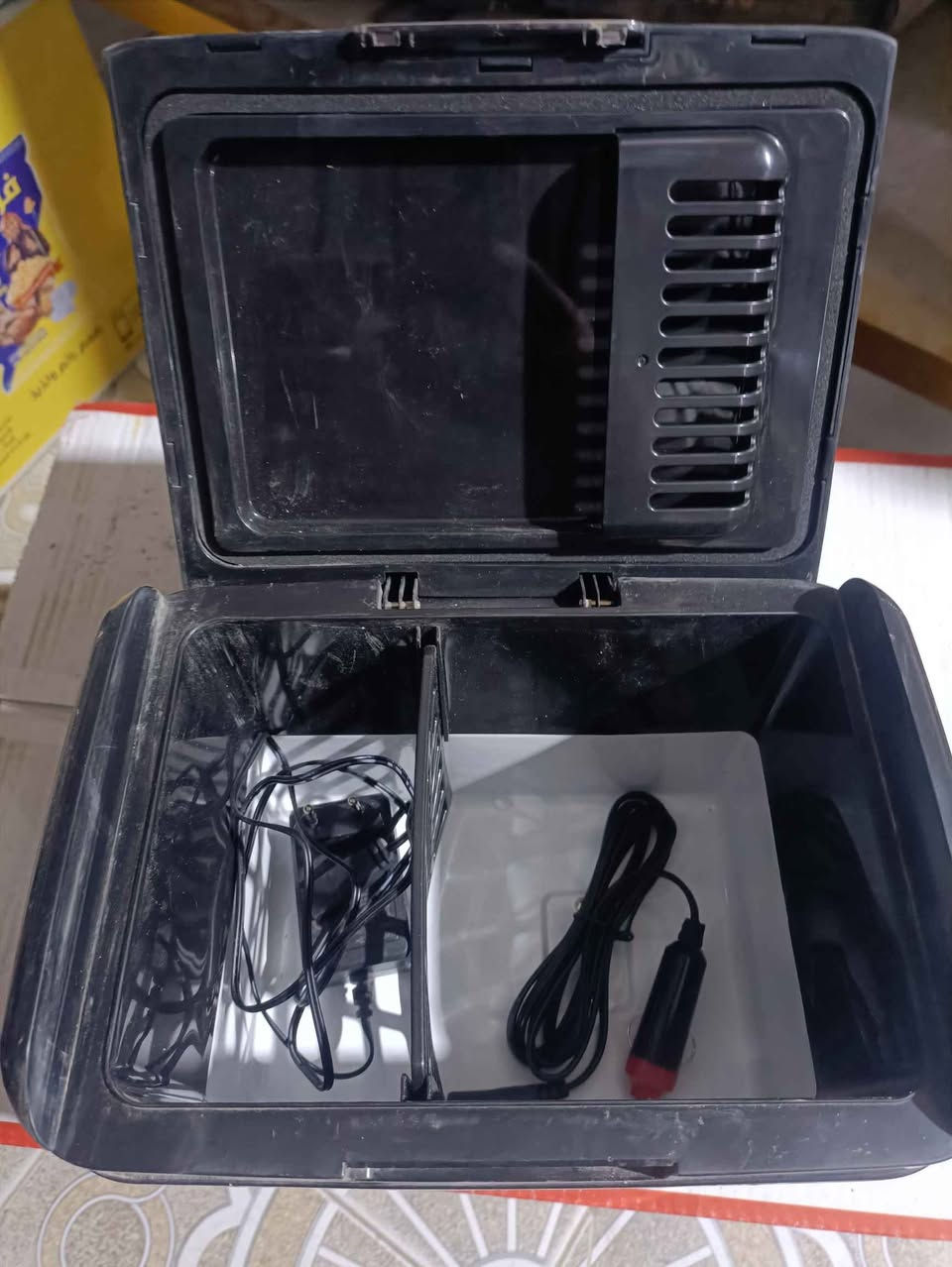 🚗❄️🔥 للبيع براد + هيتر (تبريد وتسخين) 🔥❄️🚗
✅ يشتغل بالسيارة وبالبيت
❄️ يبرد المشروبات والأكل
🔥 يسخّن ويحافظ على الحرارة
🔌 يشتغل على ولاعة السيارة + كهرباء البيت
📦 حجم عملي وسهل الحمل
🧊 مناسب للرحلات، السفر، الدوام، والبيت
🧼 الحالة: مستخدم – شغال تمام
💪 متين واعتمادي
🎯 يفيد بالصيف والشتاء
💰 السعر: 19 الف والتوصيل مجاني 
📍 المكان: (ناصريه / سوق الشيوخ )

⚠️ ملاحظة ( تفحص كدام المندوب يله تستلم الجهاز شرط الفحص ) سوق الشيوخ, ذي قار


**إذا كنت صاحب هذا الإعلان وتريد حذفه لأي سبب، رجاءا أرسل رسالة إلى الدعم الفني**