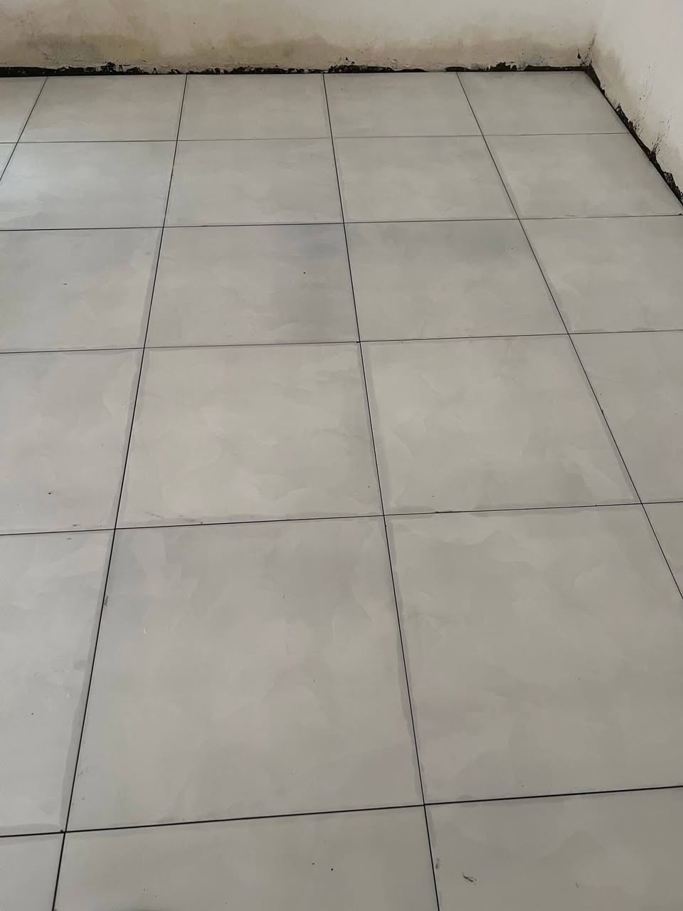 شغل بورسلين درجه أوله شرط استلام مهندس داخل البصره مرمر سيراميك الاستفسار ***********
