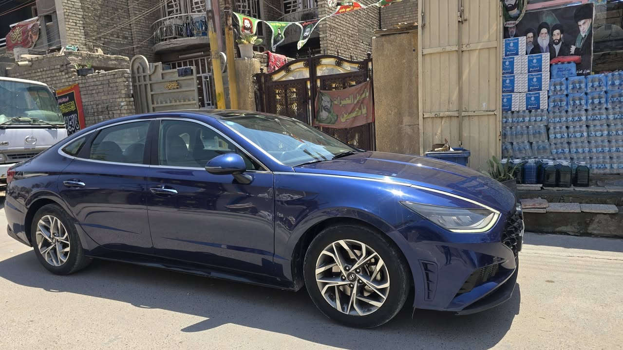 سوناتا ٢٠٢١ وارد امريكي  حادث  جامرلغ امامي الايسر  وبنيد  بدون دواخل  صور الحادث موجودة بالمنشور
السيارة فول مواصفات بصمة بنوراما تحكمات تبريد قطعتين محرك 2500 تنفس طبيعي بدون تيربو  رقم اربيل بأسمي شرط تحويل والهزة جديدة ماشية ٥٤الف ميل يعني ٨٦ 
رقم الموبايل *********** سعر ١٤٥ وبي مجال

