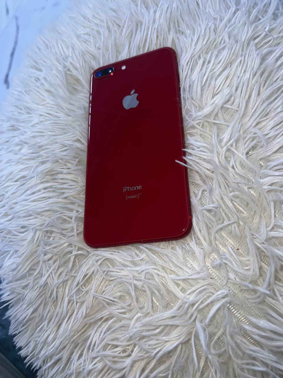 اقوى ايفون 8 بلص بالعراق 🔥🔥
شرط ولا واصل مصلح نظافة 100 
ذاكرة 64 
بطارية 89 مصعدة 
*********** واتس اب
