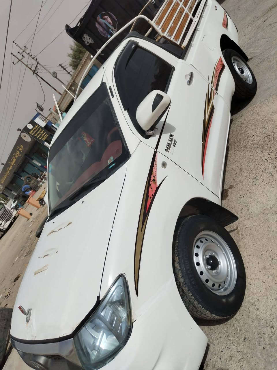 السلام عليكم ورحمت الله وبركاتو
#بيكم هالوكس لبيع موديل #2009سياره مكفوله كفاله عامه من ضربه ماعده بيه صبقات  بل بدي بصفحت راكب ولبقيه #كفاله عامه رقم واسط سنويه 30 بسامينه #باقي تفاصيل يم راعيه انه مكلف بل نشر ***********
