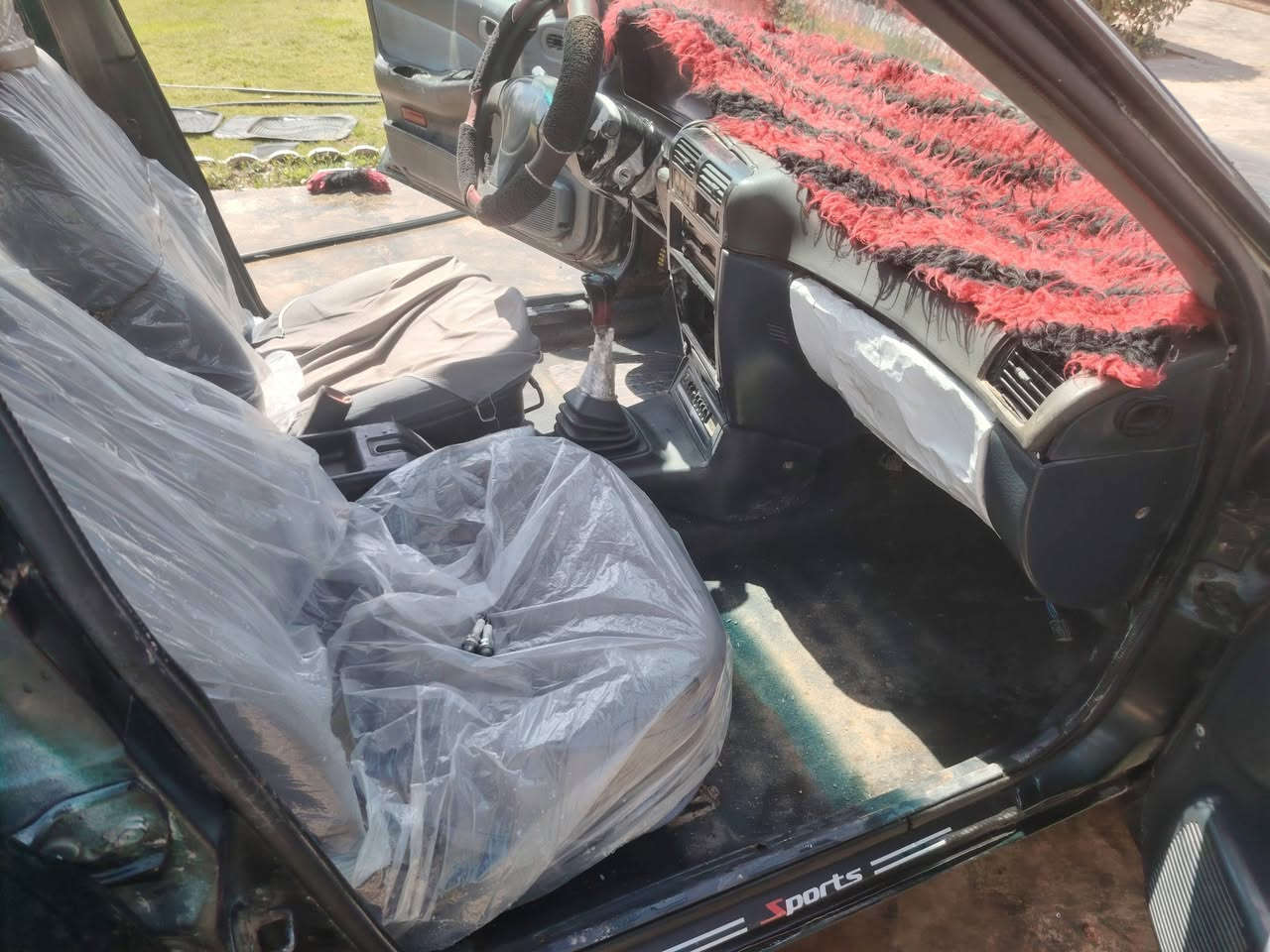 للبيع كيا سيفيا موديل 93 رقم بغداد جاهزه السعر ٢٦ أو بيها مجال بصيط الاستفسار على هذه الرقم *********** مكاني بلد
