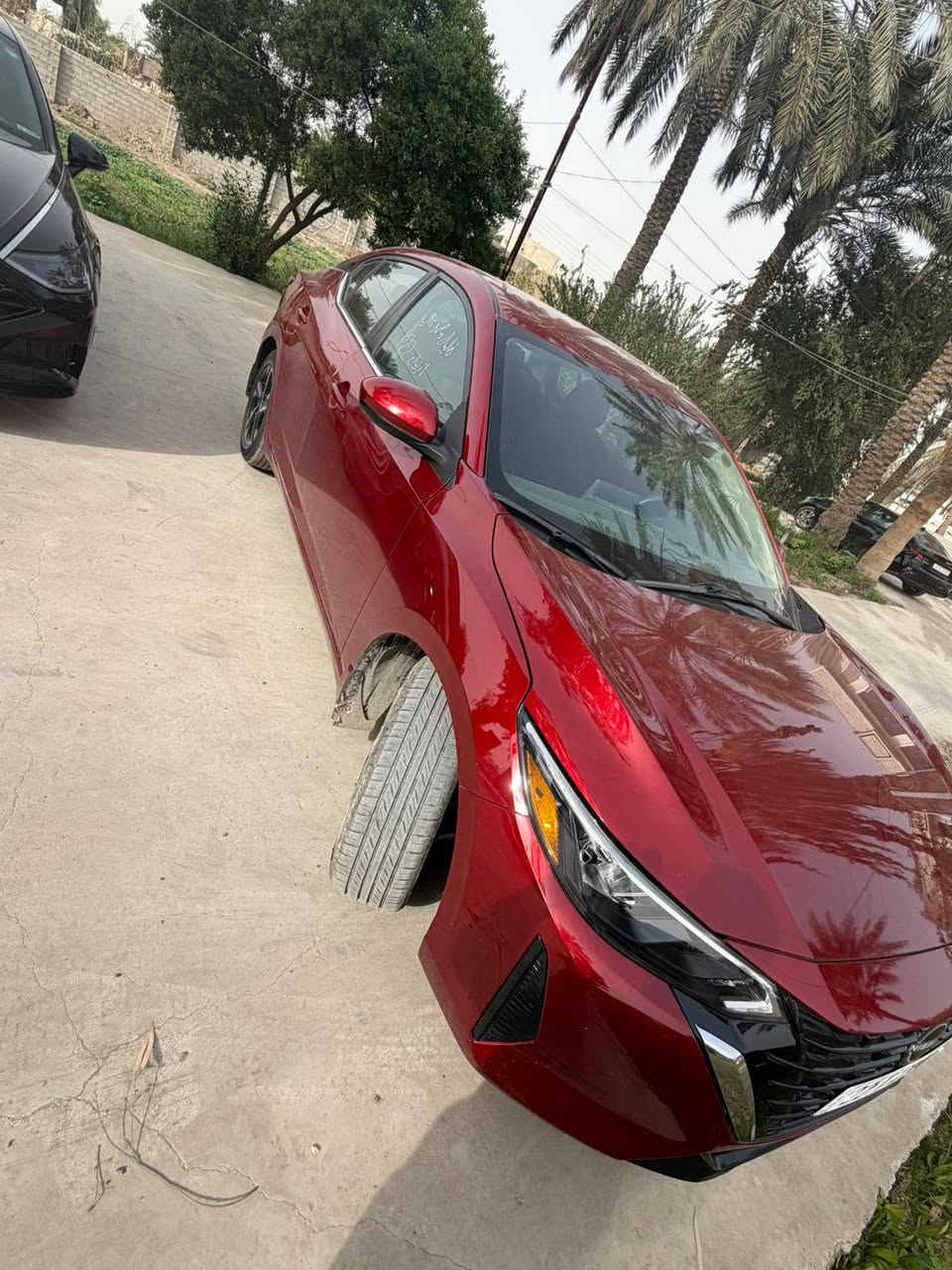 سلام عليكم نيسان سنترا للبيع الحادث فقط باب الخلفي موضح بل صور نسخه sv ماشيه 55 الف فقط السعر 148 وبيها مجال بسيط للشراي للتواصل ***********
