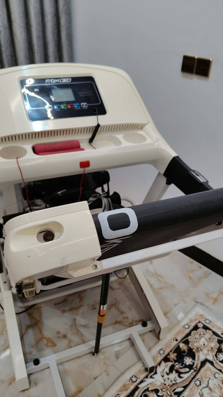 سلام عليكم جهاز جري حجم كبير يتحمل وزن 120 كيلو مع كافه ملحقاتو وهزاز بطن النضافه 90 بالميه السعر 400 الف
التواصل خاص


**إذا كنت صاحب هذا الإعلان وتريد حذفه لأي سبب، رجاءا أرسل رسالة إلى الدعم الفني**