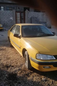 سياره بيجو مديل 2012 ابيع كومه حديد سياره ناقصه بس غرفه بالباقي كله جد...