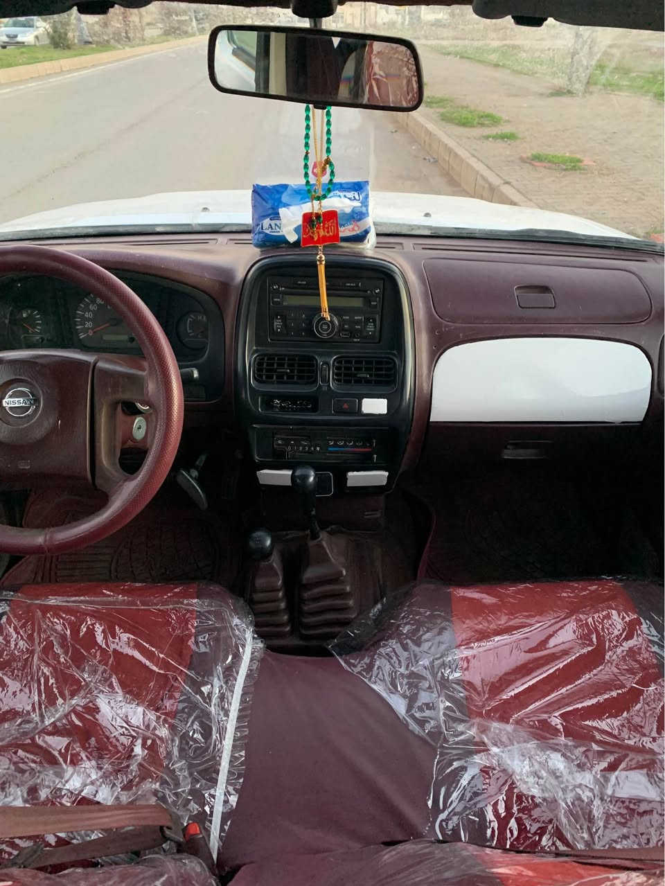 نیسان دەبڵ ئەکسڵ مۆدێل ٢٠٠٥ ناوسور سەیارەکە بێسەرەتایە بەڵم ساخە سەیارەکە  پەڵەپەڵە بۆیاخی هەیە بەڵم من بە حام دەیفرۆشین بۆ تەلەفۆن کردن *********** رانية, السليمانية
