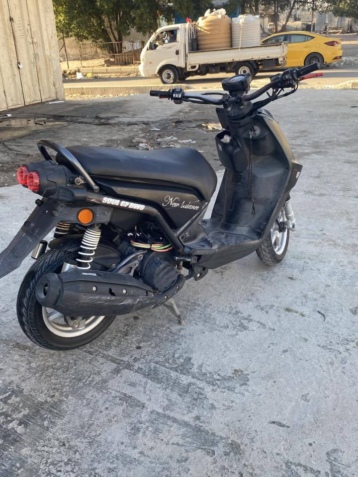 سكنس جبلي مال رمبة دراجة بعدهة بحالت الوكالة مكفولة موديل 2014 وبيهة تزويد ستيرن ويدات بريك وعداد اكتروني وذيل رياضي وبيهة بعد سعر مليون 200 مكان مدينة الصدر رقمي ***********
