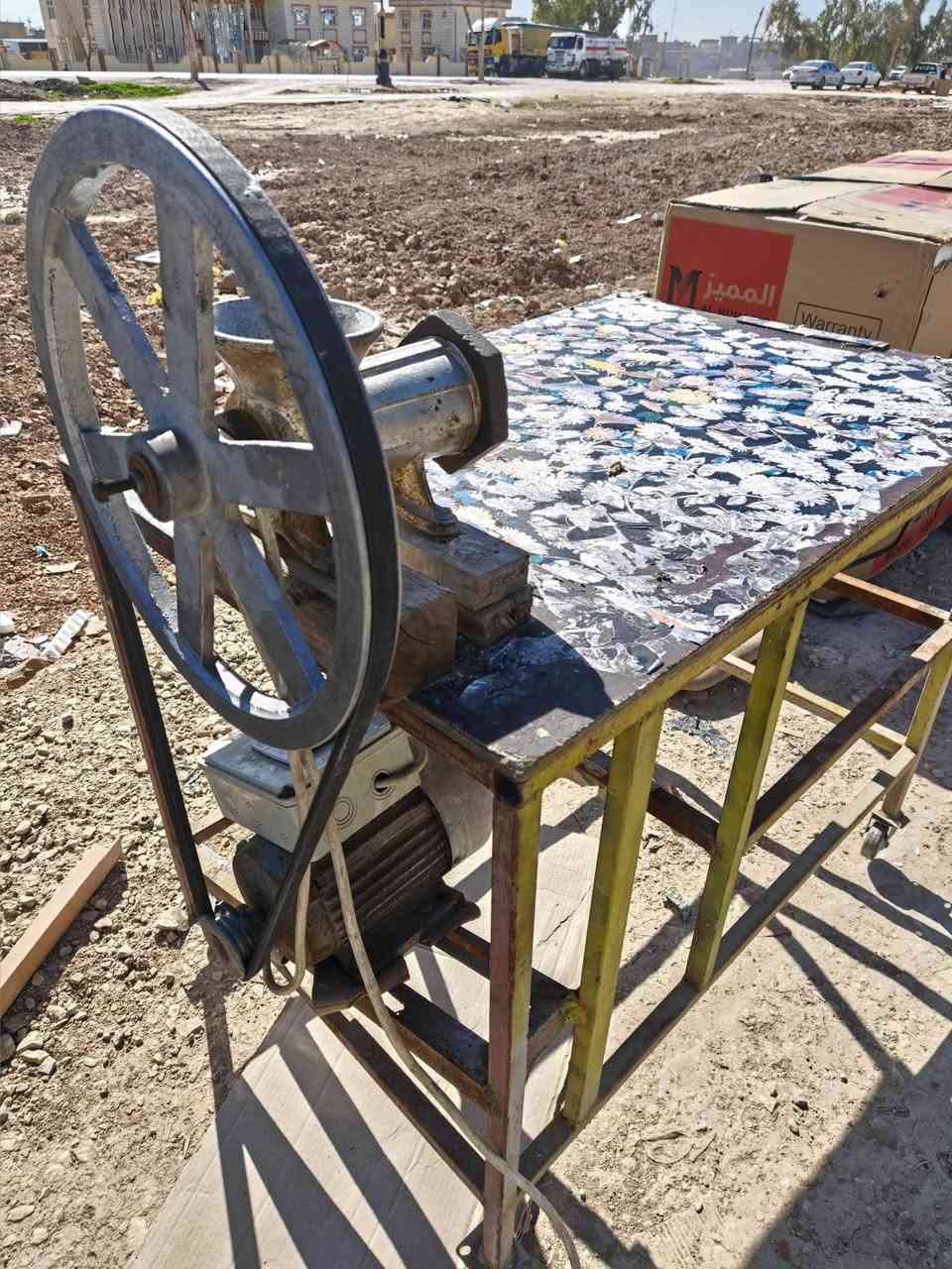 للبيع  للبيع آلة فرم لحم قوية ومتينة! 🥩 مثالية للمطاعم أو الاستخدام المنزلي. جاهزة للاستلام الفوري. لا تفوتوا الفرصة! 🤩✨ #للبيع #تجهيزات_مطبخ مقابل مديرية تربية تلعفر فوكه علوة الخضروات ***********   ***********
